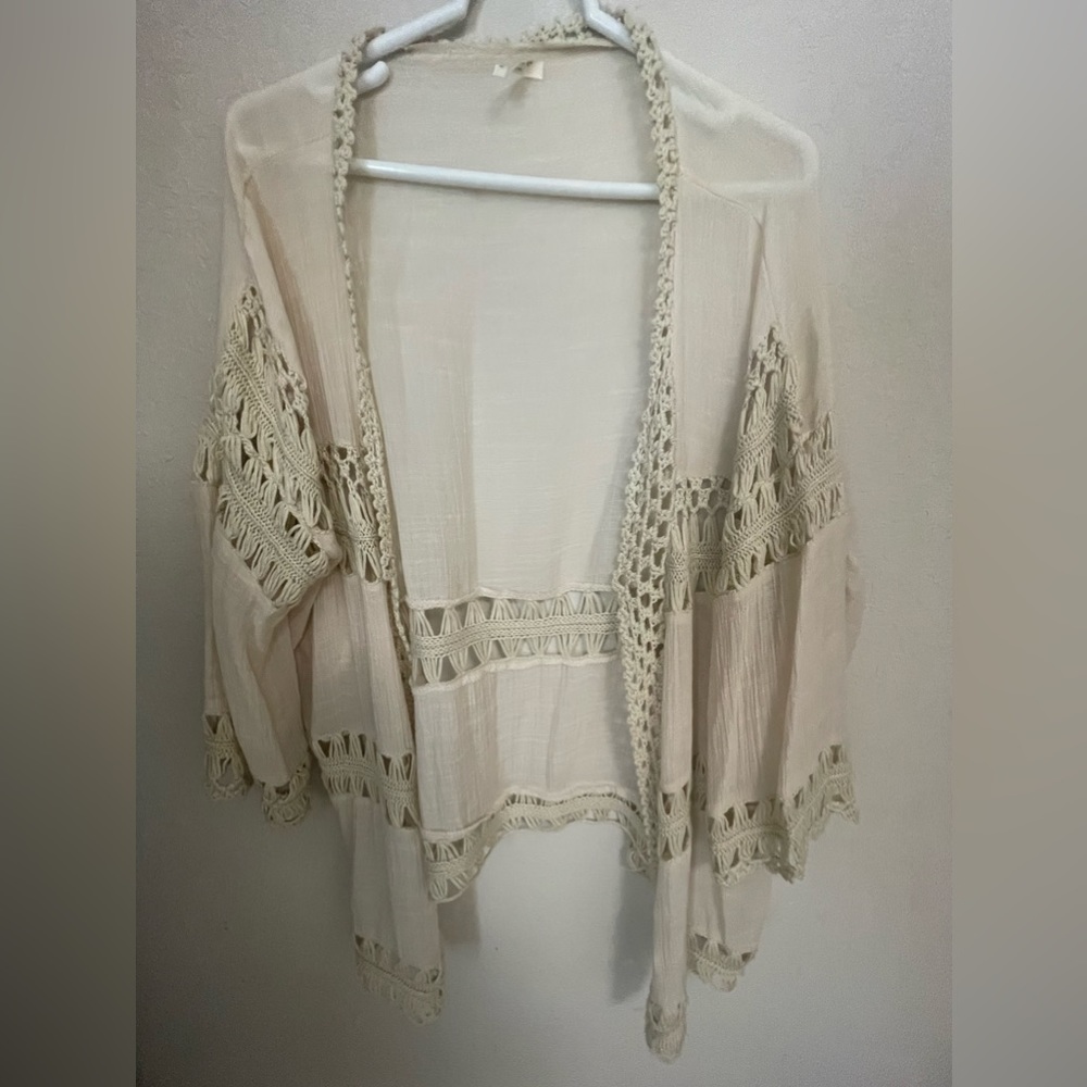 Anthropologie Kimono / Wrap/ Cardigan / Swim Coverup